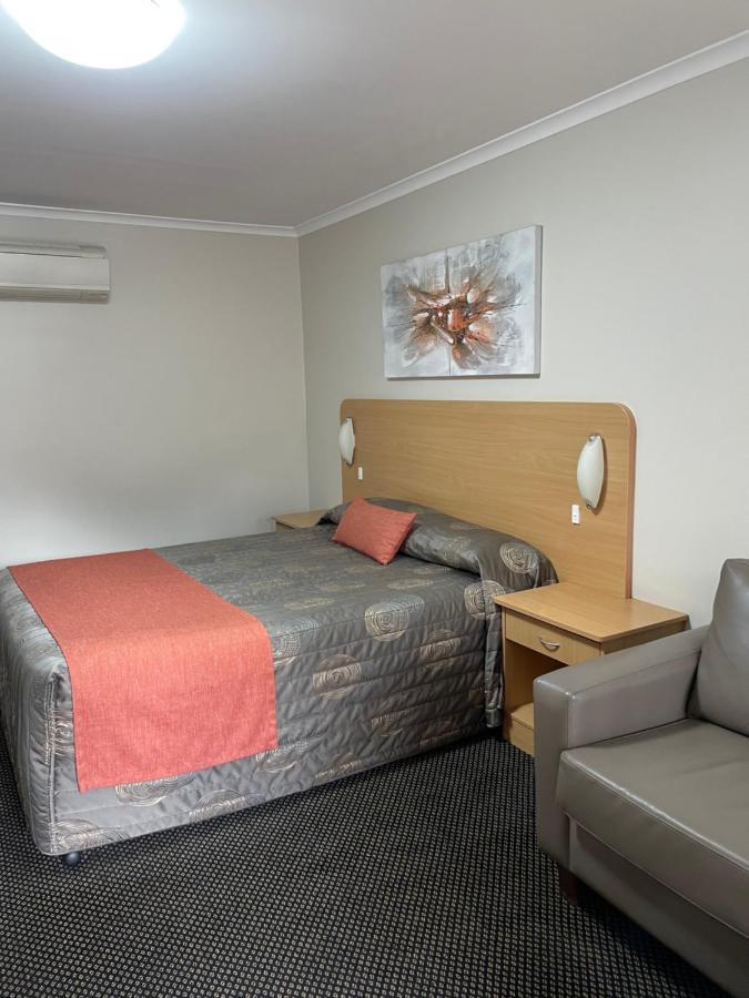 Cattlemans Country Motor Inn & Serviced Apartments Anafi Exterior foto