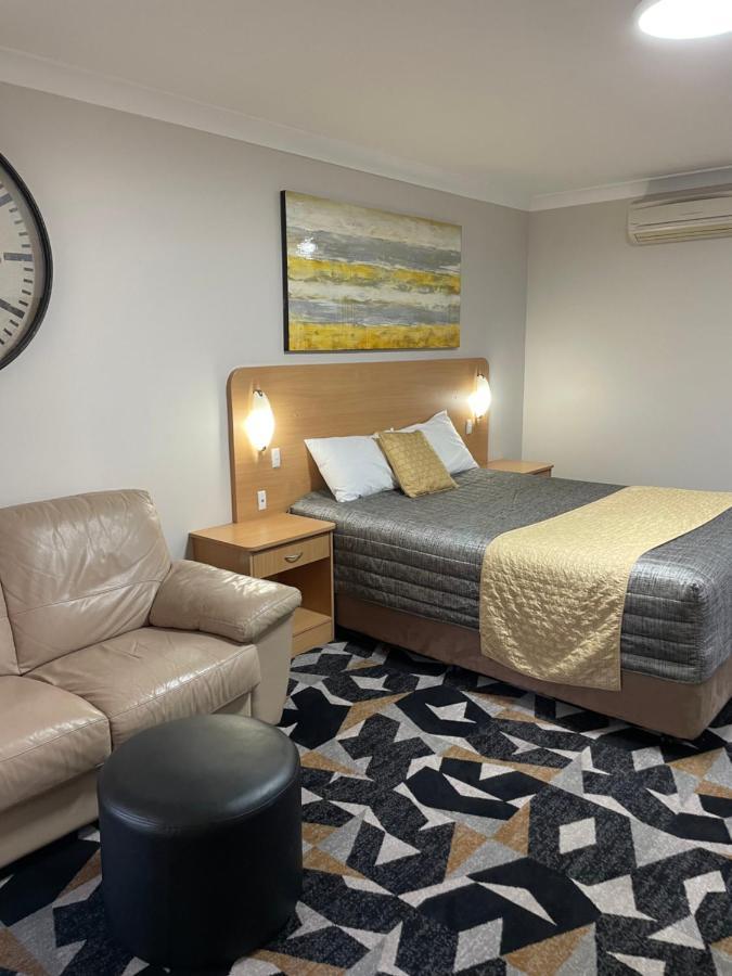 Cattlemans Country Motor Inn & Serviced Apartments Anafi Exterior foto