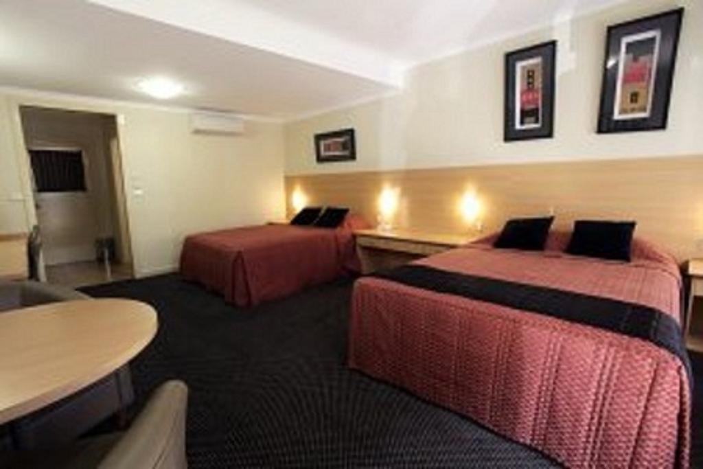 Cattlemans Country Motor Inn & Serviced Apartments Anafi Zimmer foto