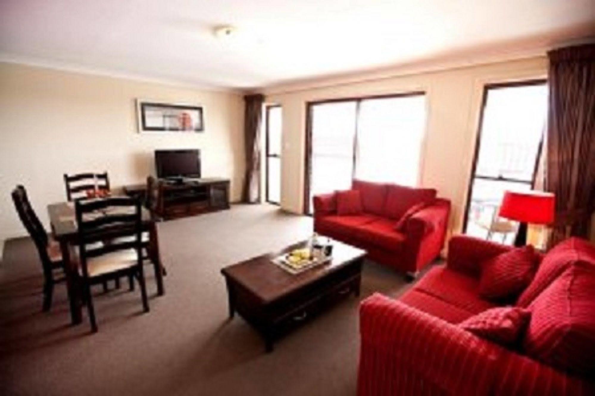 Cattlemans Country Motor Inn & Serviced Apartments Anafi Exterior foto