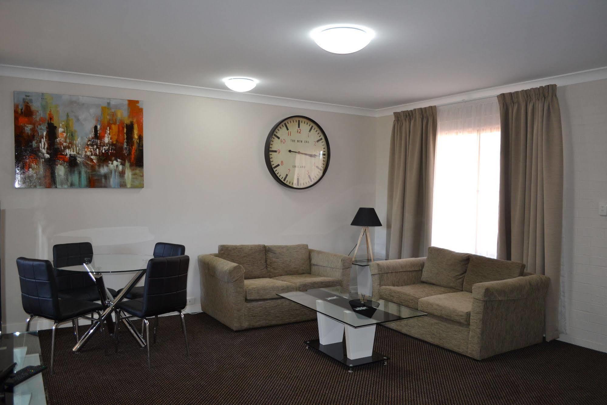 Cattlemans Country Motor Inn & Serviced Apartments Anafi Exterior foto
