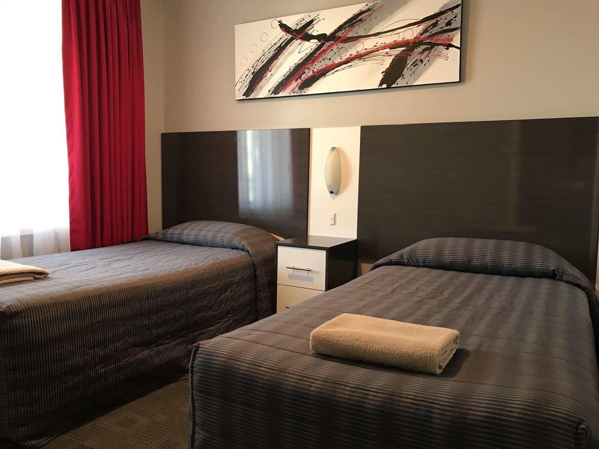 Cattlemans Country Motor Inn & Serviced Apartments Anafi Exterior foto